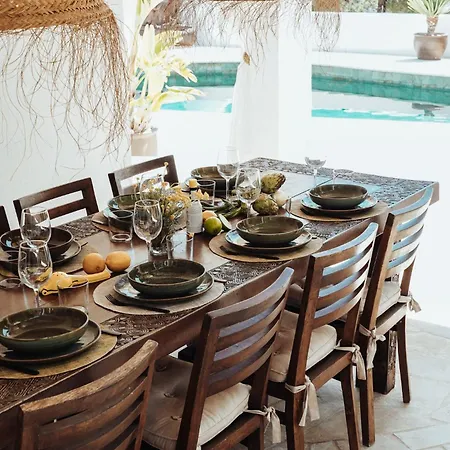 Casa Pura Vida Ibiza فيلة *